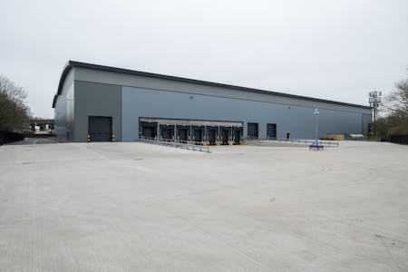 Leftfield, Basingstoke, Industrial / Warehouse To Let - ground level large unit--22 (1).jpg