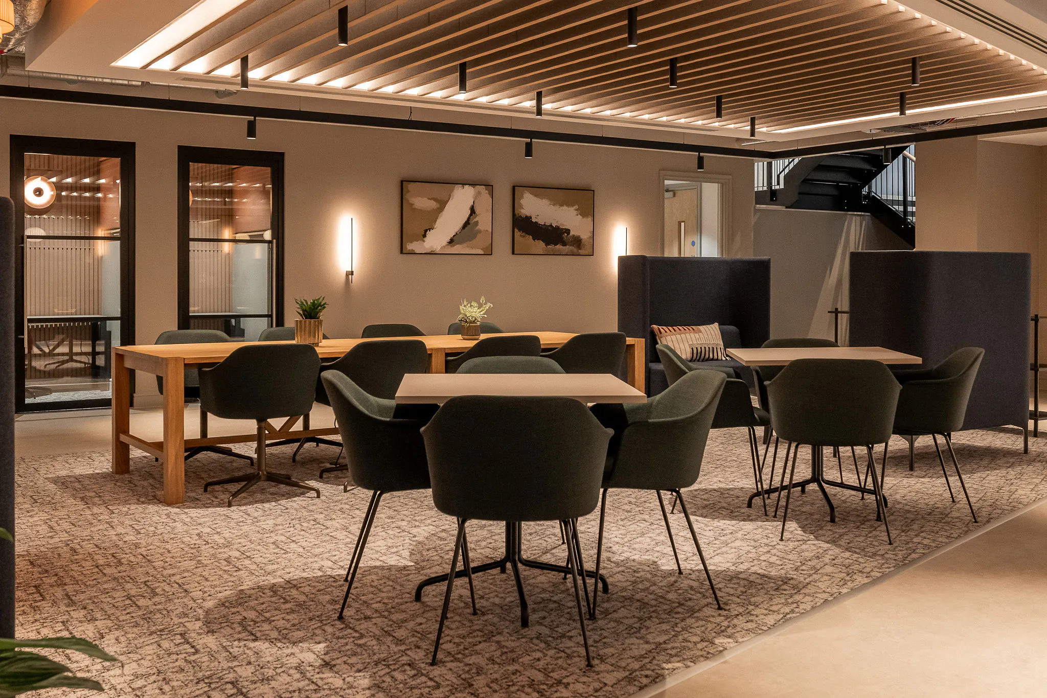 Bridge Suites, Copthall Bridge House, Harrogate, Offices To Let - 6CommunalWorkArea2-2.jpg