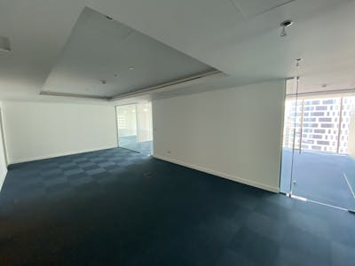 Fitted Onshore Office Space For Lease, One Tower Business Bay To Let - IMG_0577.JPG