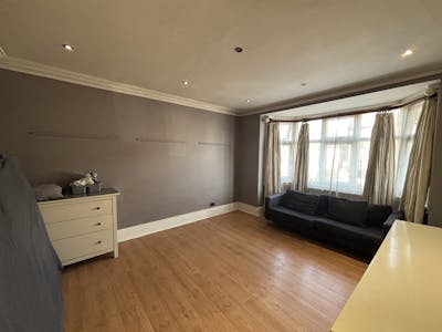 170 Old Shoreham Road, Hove, Retail To Let - IMG_7238.JPG