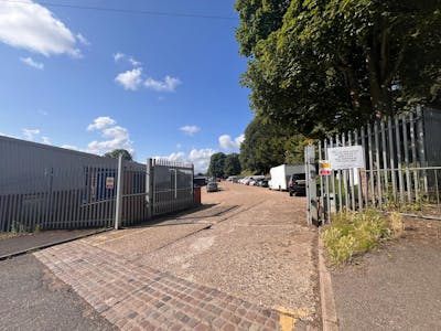 Unit 1, Howard Industrial Estate, Chilton Road, Chesham, Industrial To Let - WhatsApp Image 20250616 at 173015_2bef6d8d.jpg