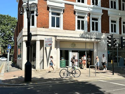 308-312 Chiswick High Road, London, Retail To Let - IMG_1250.JPEG