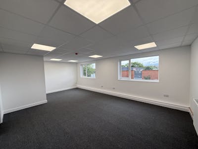 Unit 48 Enfield Industrial Estate, Redditch, Office To Let - IMG_3381.JPG