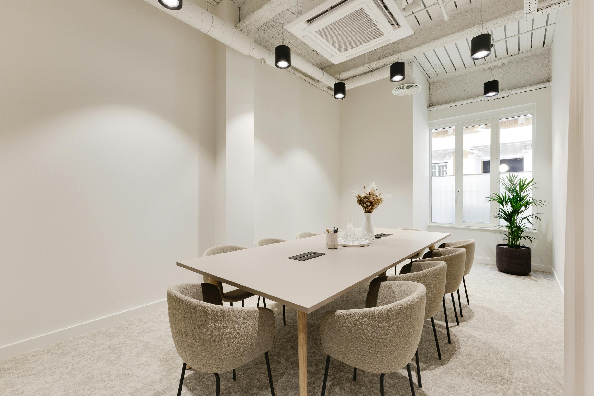 Finlaison House, Finlaison House, London, Offices To Let - LowRes4.jpg