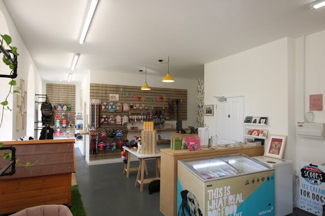 Unit C, 3 Crown Square (Building 328), Dorchester, Office / Retail & Leisure To Let - IMG_3471.JPG