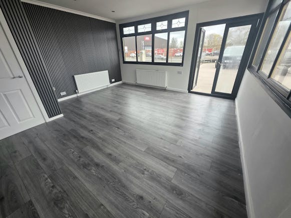 Yorkshire Medical Centre, Parkgate Complex, Rotherham, Leisure / Other To Let - PHOTO-2026-02-26-13-12-14 2.jpg