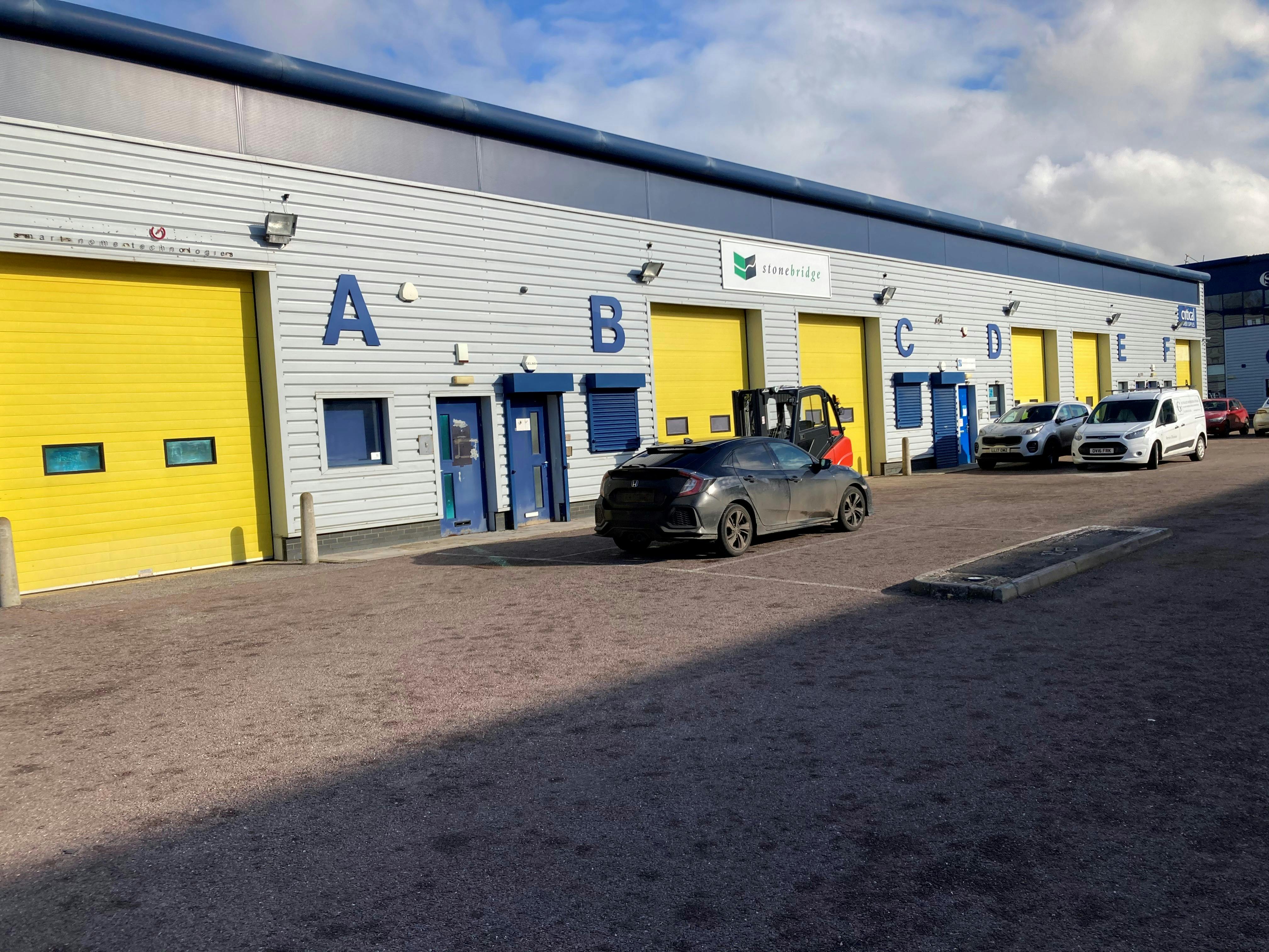Unit C Howland Industrial Estate, Howland Road, Thame, Industrial To Let - Photo 3
