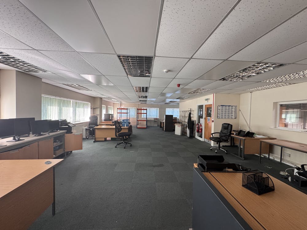 Unit 9 Ashchurch Industrial Estate, Alexandra Way, Tewkesbury, Industrial / Trade Counter / Industrial / Warehouse To Let - IMG_1286.jpg