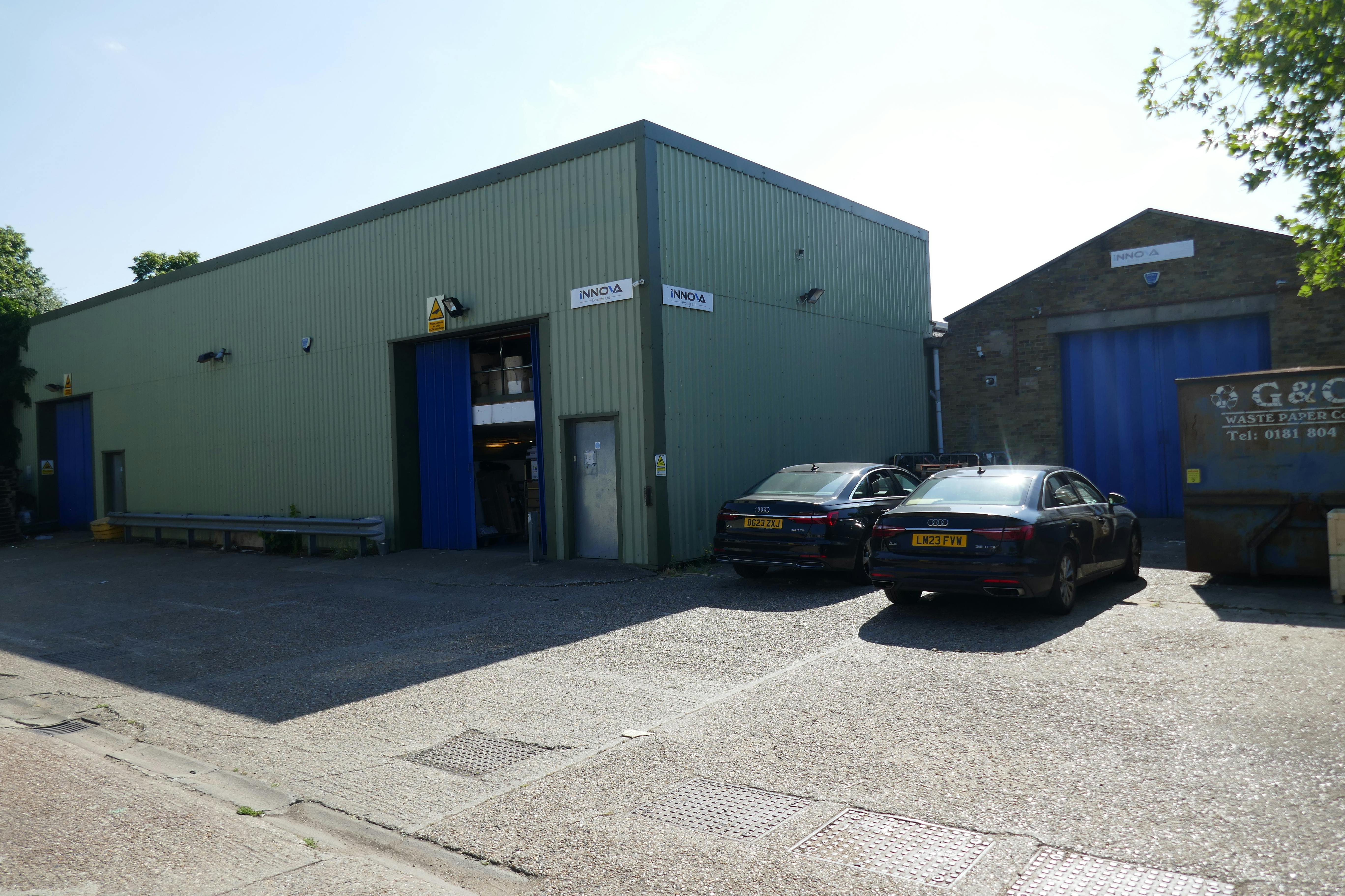 1-4 Ployters Road, Harlow, Industrial For Sale - P1050449.JPG