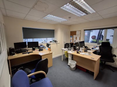 Unit 12 Crow Arch Lane Industrial Estate, Ringwood, Industrial / Warehouse To Let - 20251105_115026.jpg