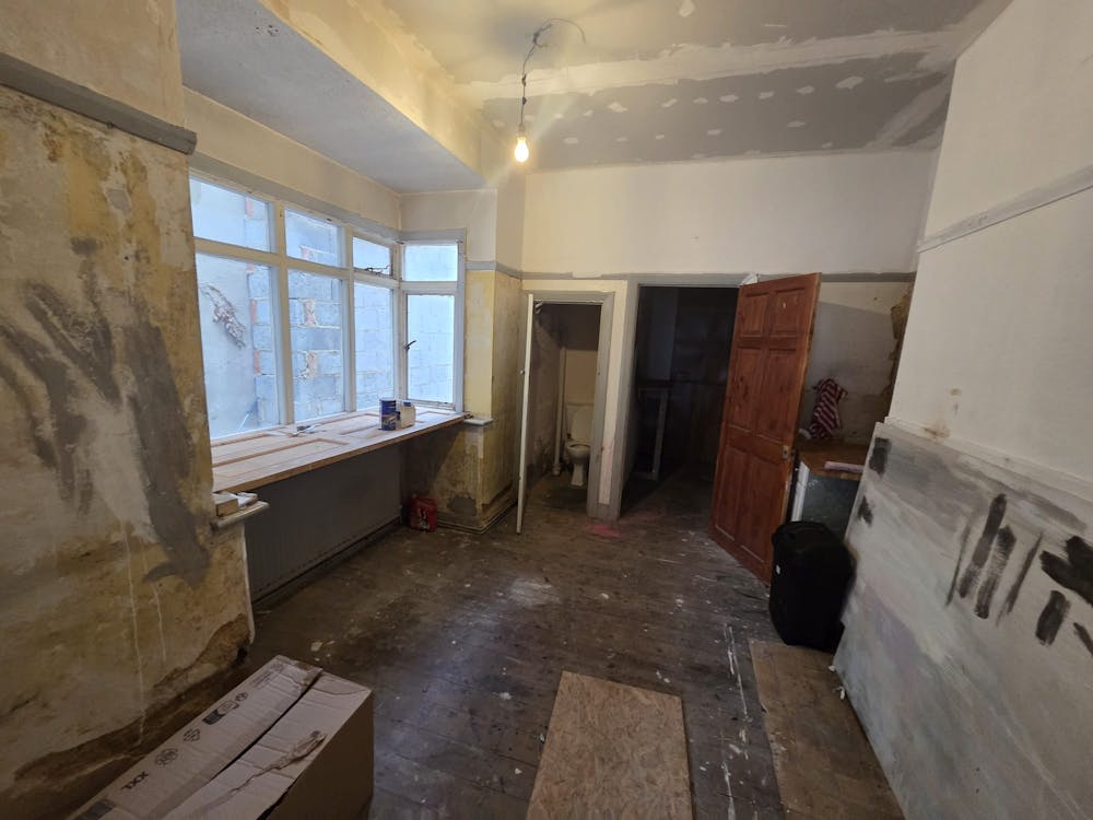 92 Elm Road - WhatsApp Image 20250926 at 124631_c283103c.jpg