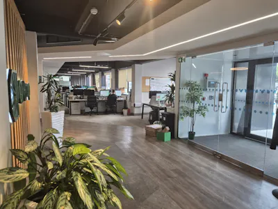 Eton House, Manchester, Office To Let - 20260828_110050(0).jpg
