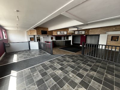 86B Southgate, Sleaford, Retail To Let - IMG_1085.jpg