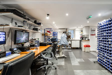 28 Hanbury Street, London, Retail To Let - Hanbury St 28 - Low Res 3.jpg