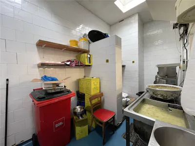 13 Marine Parade, Southend-On-Sea, A3 (Restaurants and Cafes) For Sale - DBS150093_16