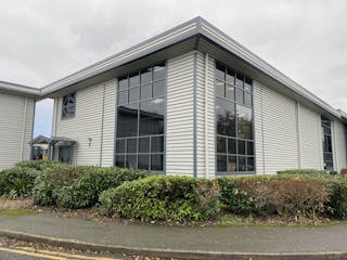 Unit 7 St. Johns Court, Sevington, Ashford, Industrial To Let - 7 St Johns Court.jpg