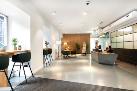 12 Appold Street, London, Office To Let - 12 Appold St - reception.jpg