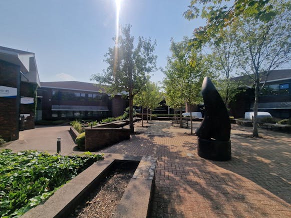 First Floor Unit B The Crescent, Jays Close, Basingstoke, Industrial / Industrial / Office To Let - 20250806_104629.jpg
