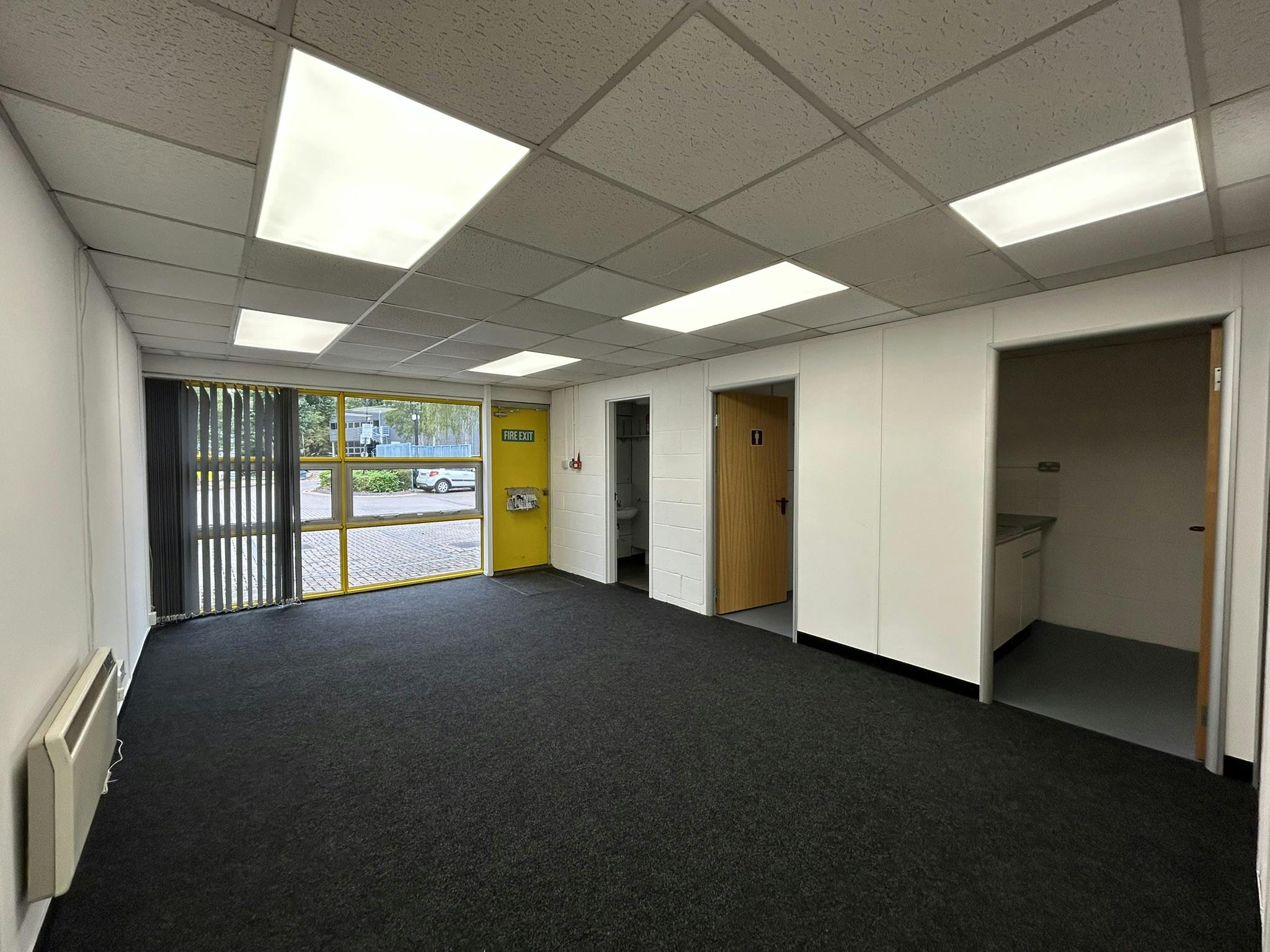 Unit 22 Ash, Kembrey Park, Swindon, Industrial To Let - IMG_6265.JPEG