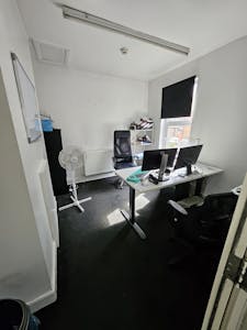 87A High Street, Cheadle, Leisure / Office To Let - 20240902_152134.jpg