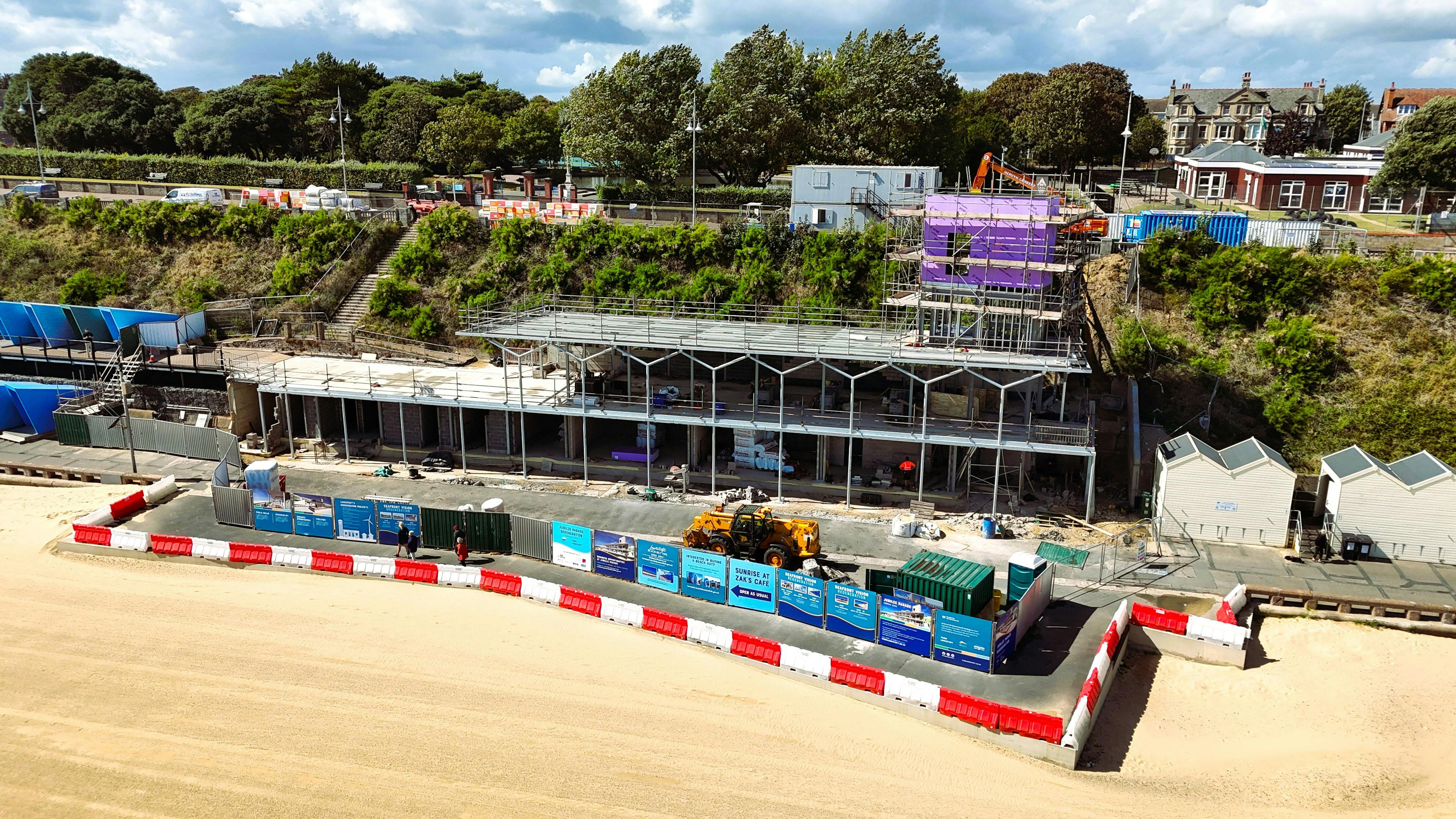 Jubilee Parade, Seafront Complex