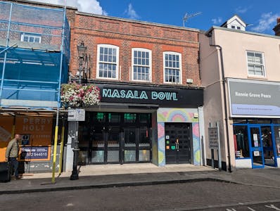 92 High Street, Rickmansworth, Retail Lease Assignment - PXL_20250922_120911211.jpg