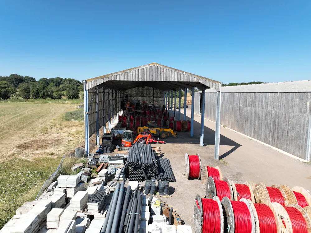Dane Spring, Harpenden, Open Storage To Let - DJI_20260708095250_0014_V.JPG