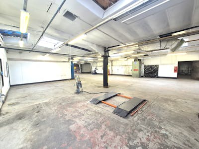 Unit L3 & L4, Stockport, Industrial/Logistics To Let - 20250904_135450.jpg