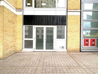 49 Westferry Circus, London, Retail / Showroom To Let - Exterior 2.jpg