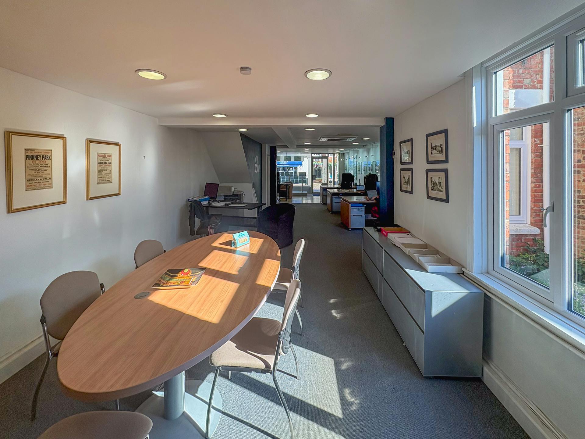 Retail/Shop in Ringwood - photo 3