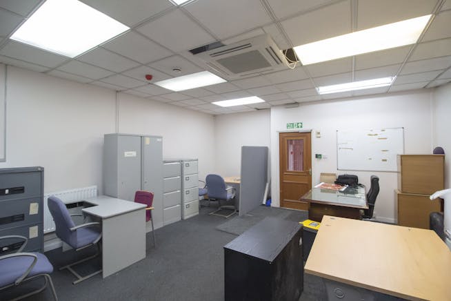 Unit 21, Park Royal Metro Centre, Park Royal, Office / Industrial / Warehouse For Sale - 3.jpg
