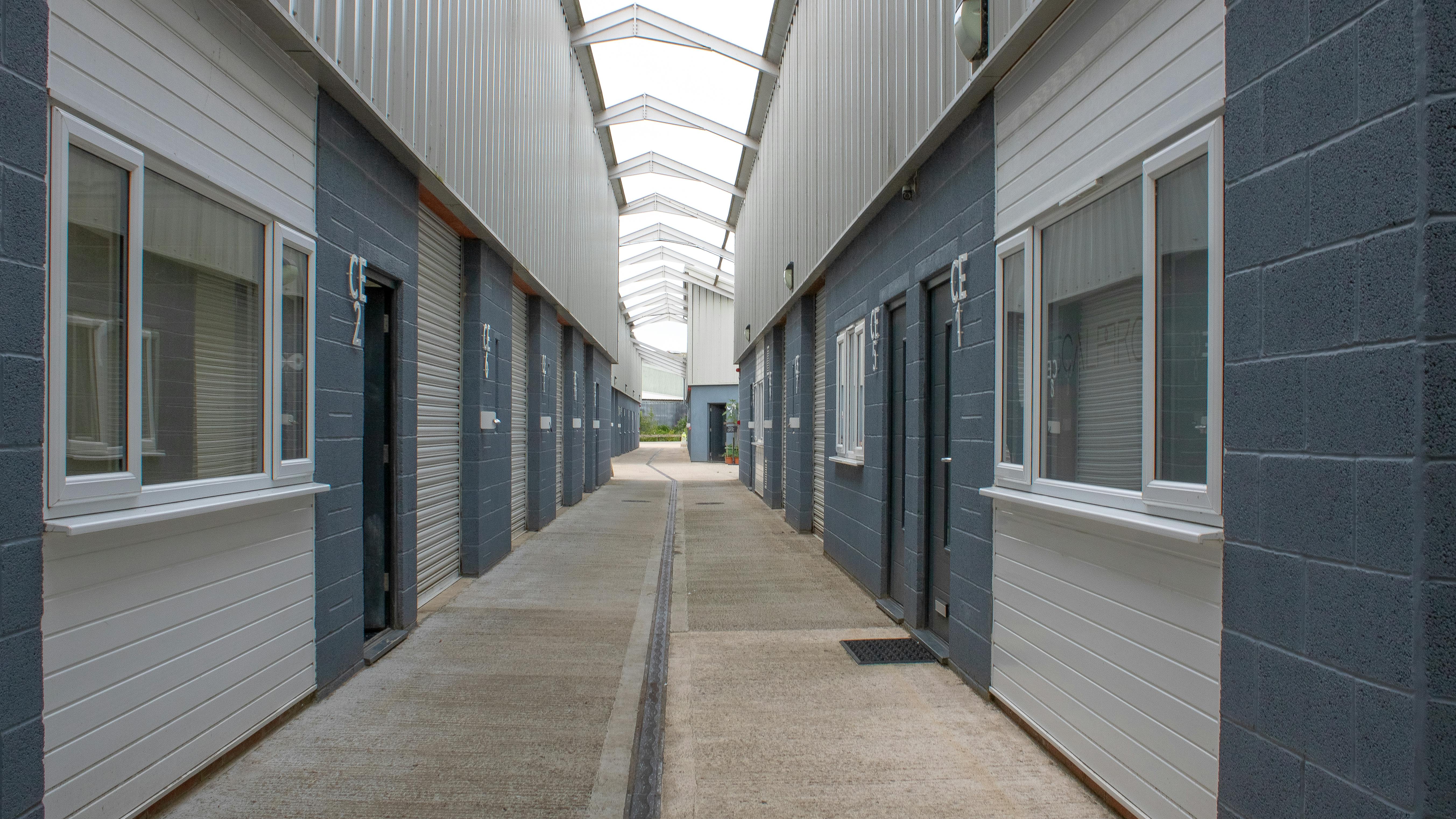 Office in Blandford Forum - photo 3