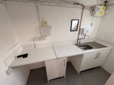 Stone Cross Farm Industrial Park, Lewes Road, Laughton, Office / Retail To Let - IMG_0172.jpeg