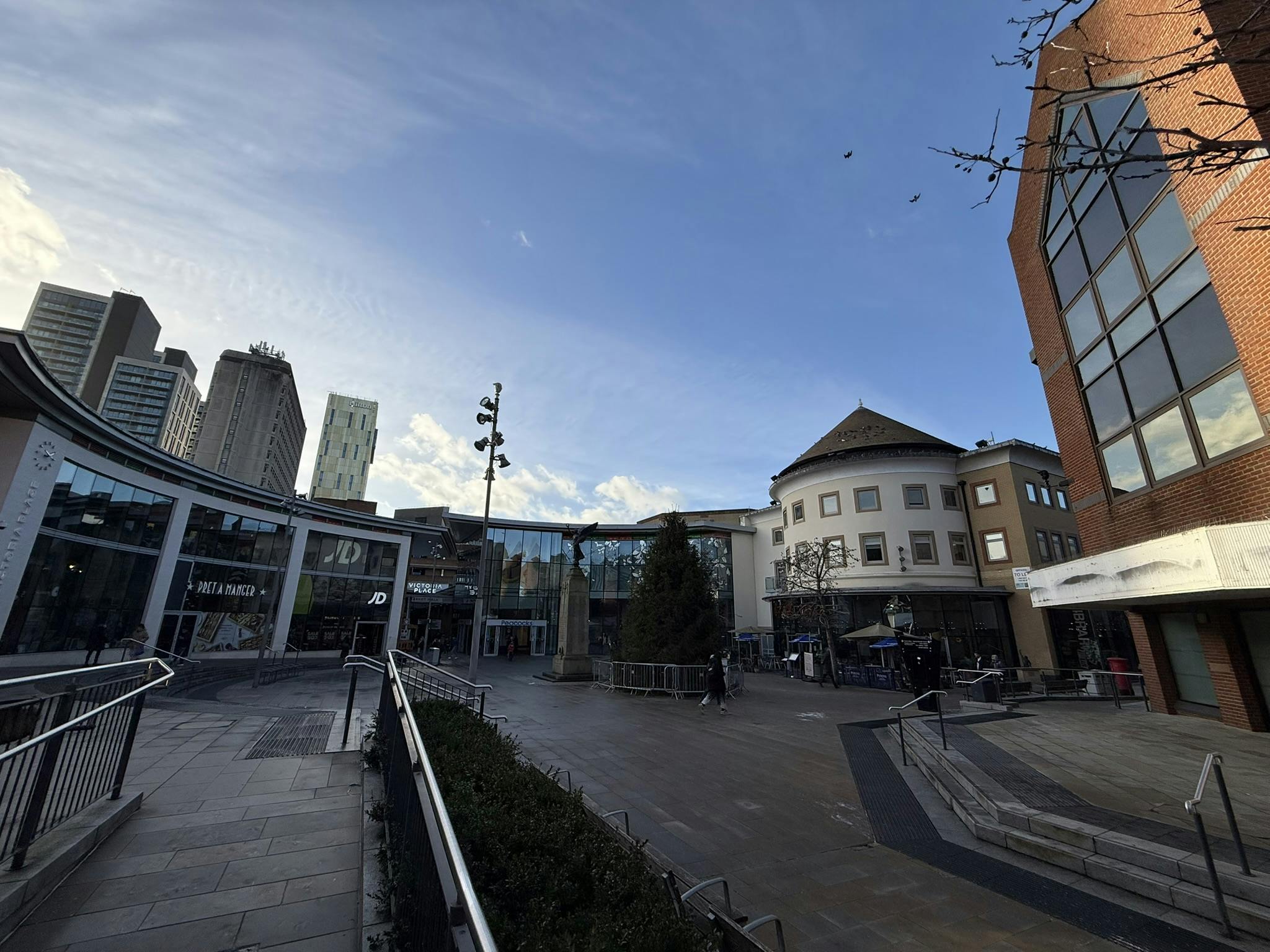 Town Gate House, Woking, Retail To Let - IMG_5867.JPEG