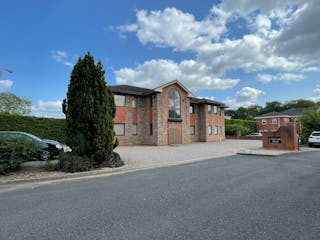 11a Kingswood Road, Droitwich, Office To Let - Image 1