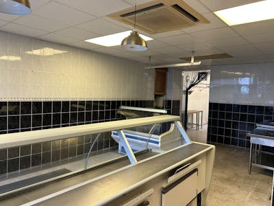 66 Station Road, Burry Port, Retail For Sale - IMG_0569.JPEG