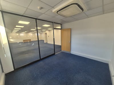 Suite 3, Ashfield House, Cheadle, Office To Let - 20260105_130232.jpg