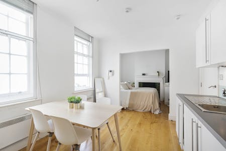 Long Acre, London, Residential Flat To Let - DW__Flat_1__35_Long_Acre__7.jpg