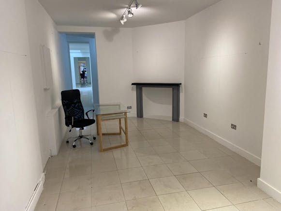5 Carlisle Street, London, High Street Retail To Let - 2.jpg