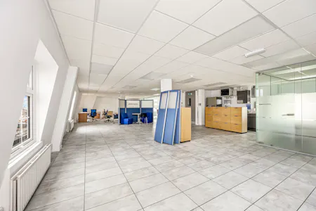 Second & Third Floor, 44-46 Old Steine, Brighton, E (Commercial / Business / Service) / Office To Let - Old Steine, 44-46, Third Floor-002.JPG