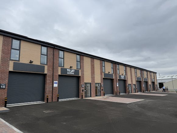 Mandale Park Sheffield, Unit 15, Sheffield, Industrial/Logistics / Office To Let - IMG_7639.jpg