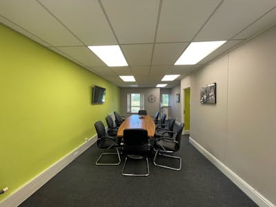 Unit 3 & 4, Chorley, Office To Let - Chorley 2.jpg