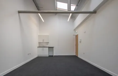 Coates H, Priory Park Industrial Estate, London Road, Tetbury, Office To Let - Coates-H-Office-to-Let-Internal-2-641x415.jpg