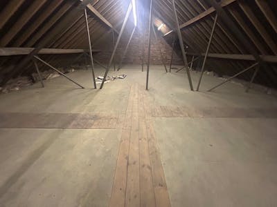 Crest House, South Shields, Retail To Let - 2076262.jpg