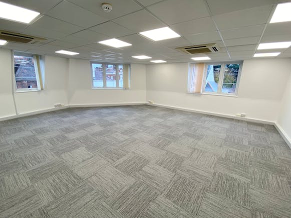 Genesis House, 1 & 2, The Grange, Westerham, Offices To Let - Genesis House  int.jpg