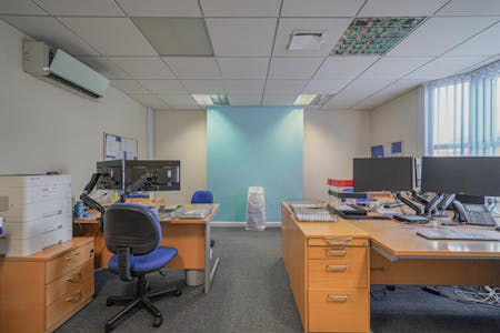 336 Stratford Road, Solihull, Office For Sale - DSC07990.jpg