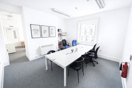 2 Euston Place, Leamington Spa, Office To Let - Internal 3 edited.png