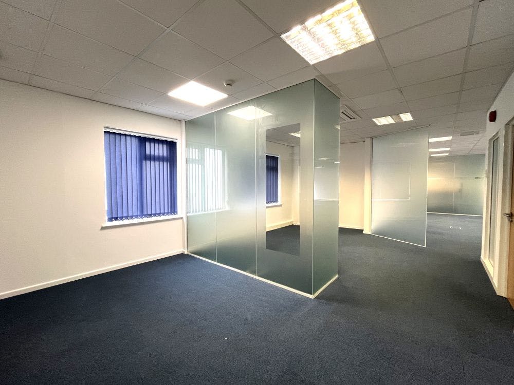 Suite 4 Charter House, Banbury, Office To Let - image00008.jpg