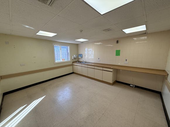 Unit 25, West Rivergate Shopping Centre, Peterborough To Let - Staff Room  1st Floor.jpg