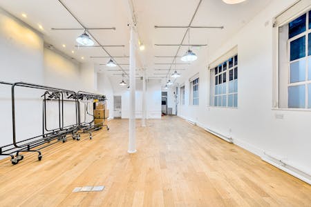 5 Standard Place, London, Office For Sale - 1374302226916ea6663342.jpg